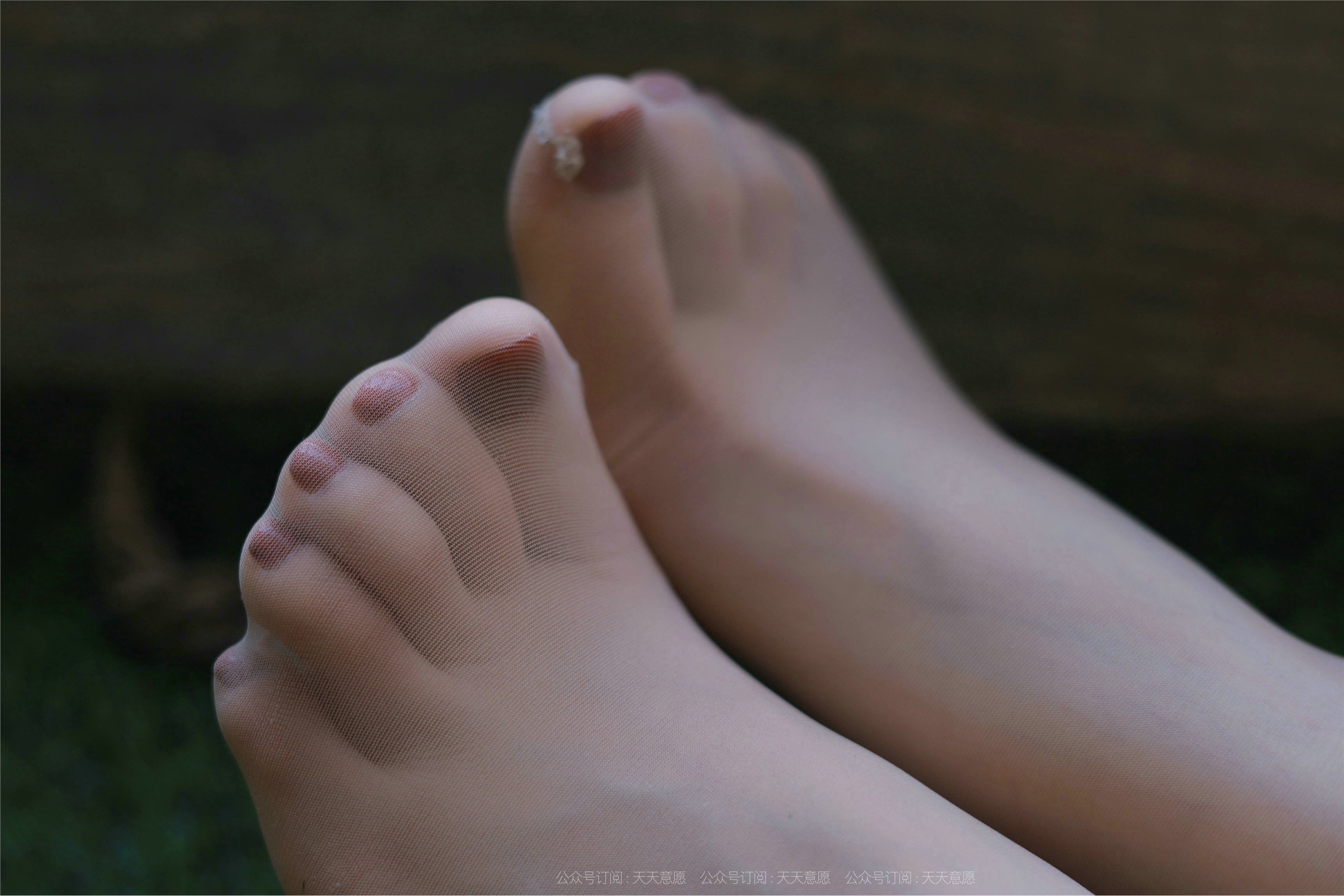 IESS异思趣向  2021.08.23 丝享家898：小七《一字肩短裙》